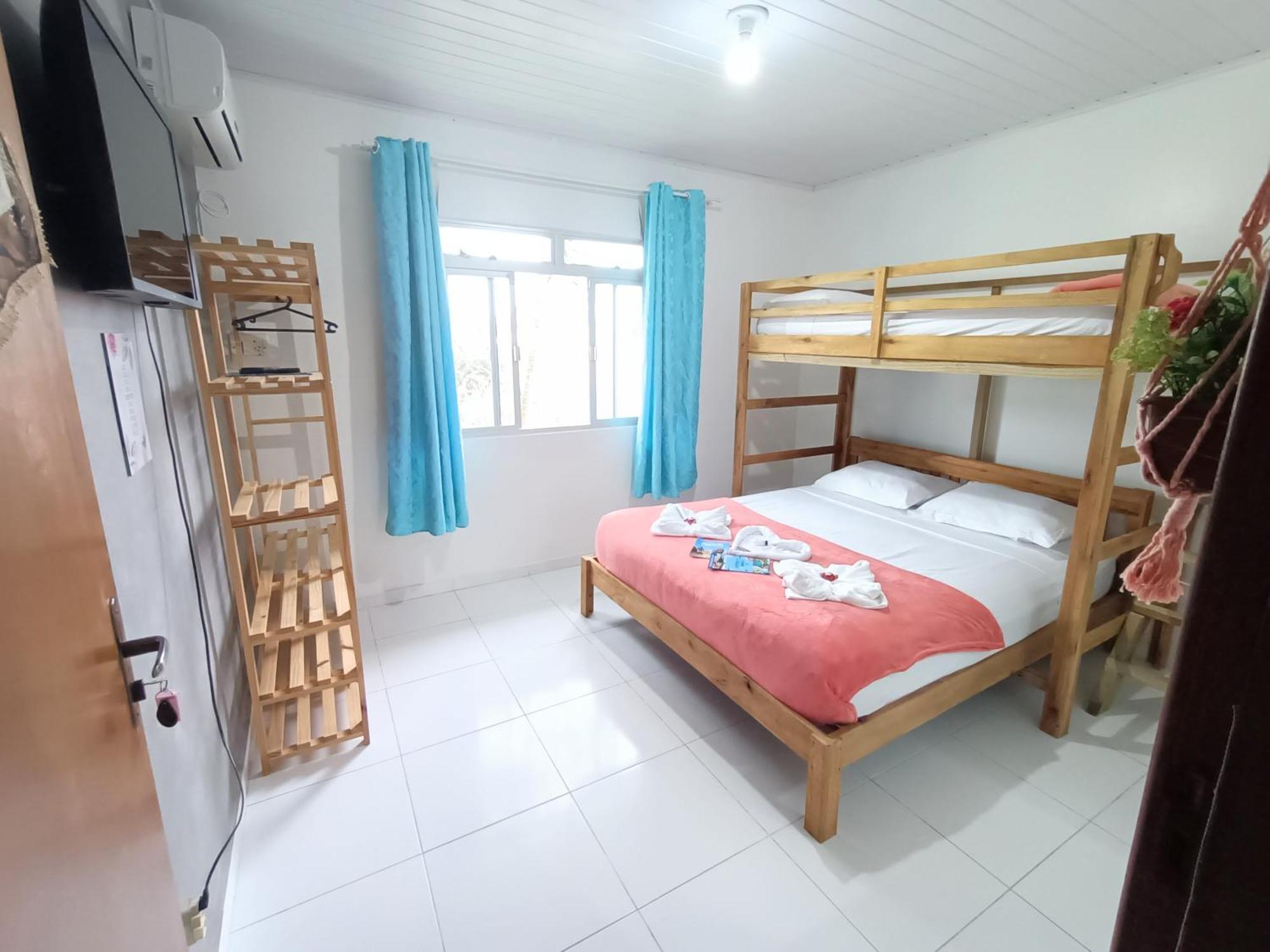 Hostel Casa Da Vo Rosa Governador Celso Ramos Εξωτερικό φωτογραφία