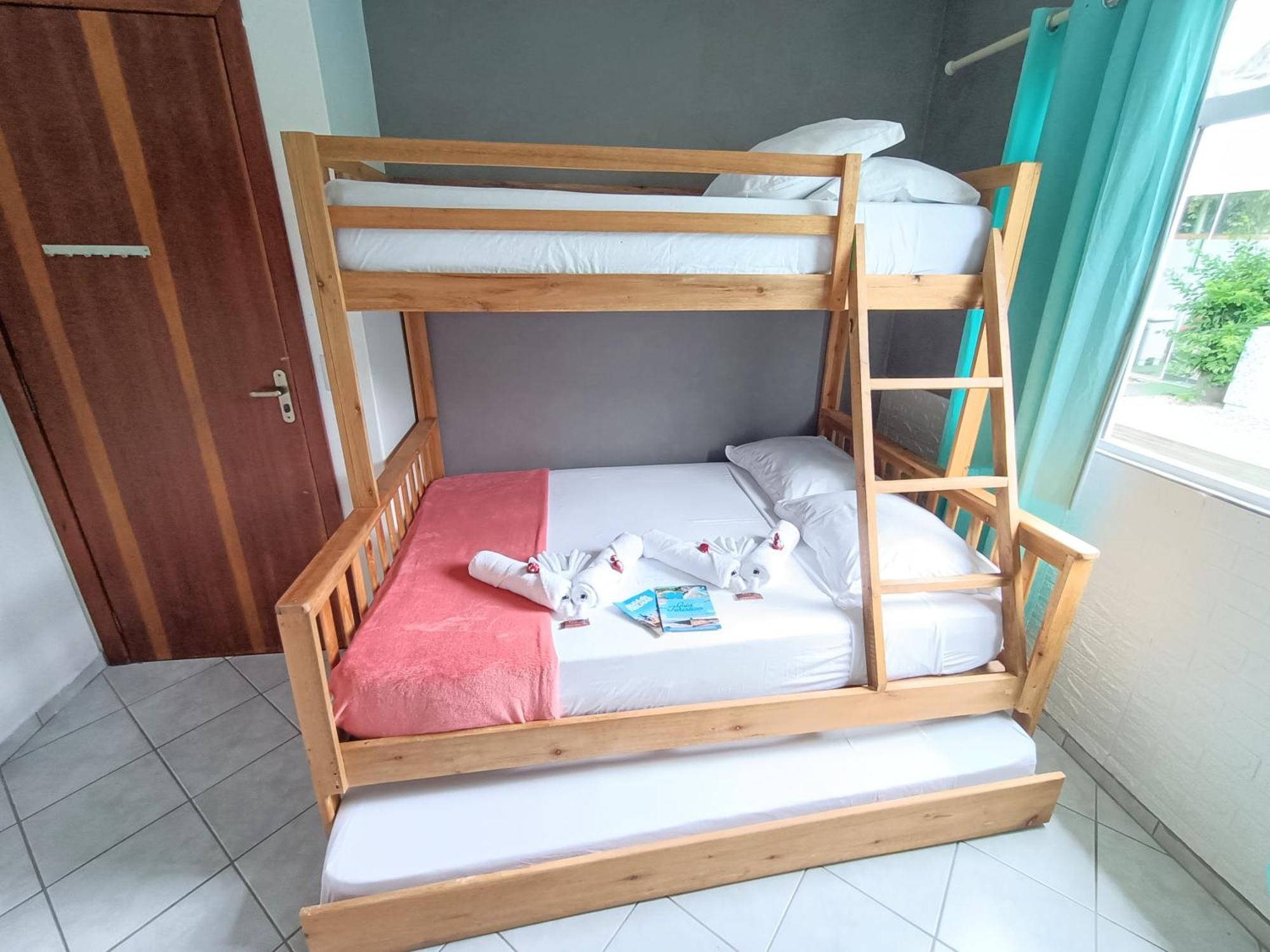 Hostel Casa Da Vo Rosa Governador Celso Ramos Εξωτερικό φωτογραφία