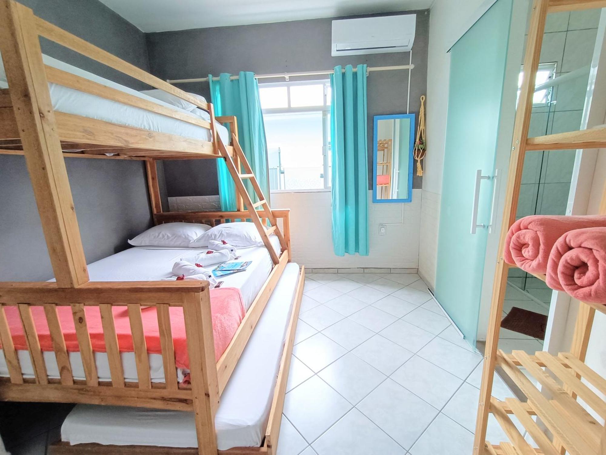 Hostel Casa Da Vo Rosa Governador Celso Ramos Εξωτερικό φωτογραφία